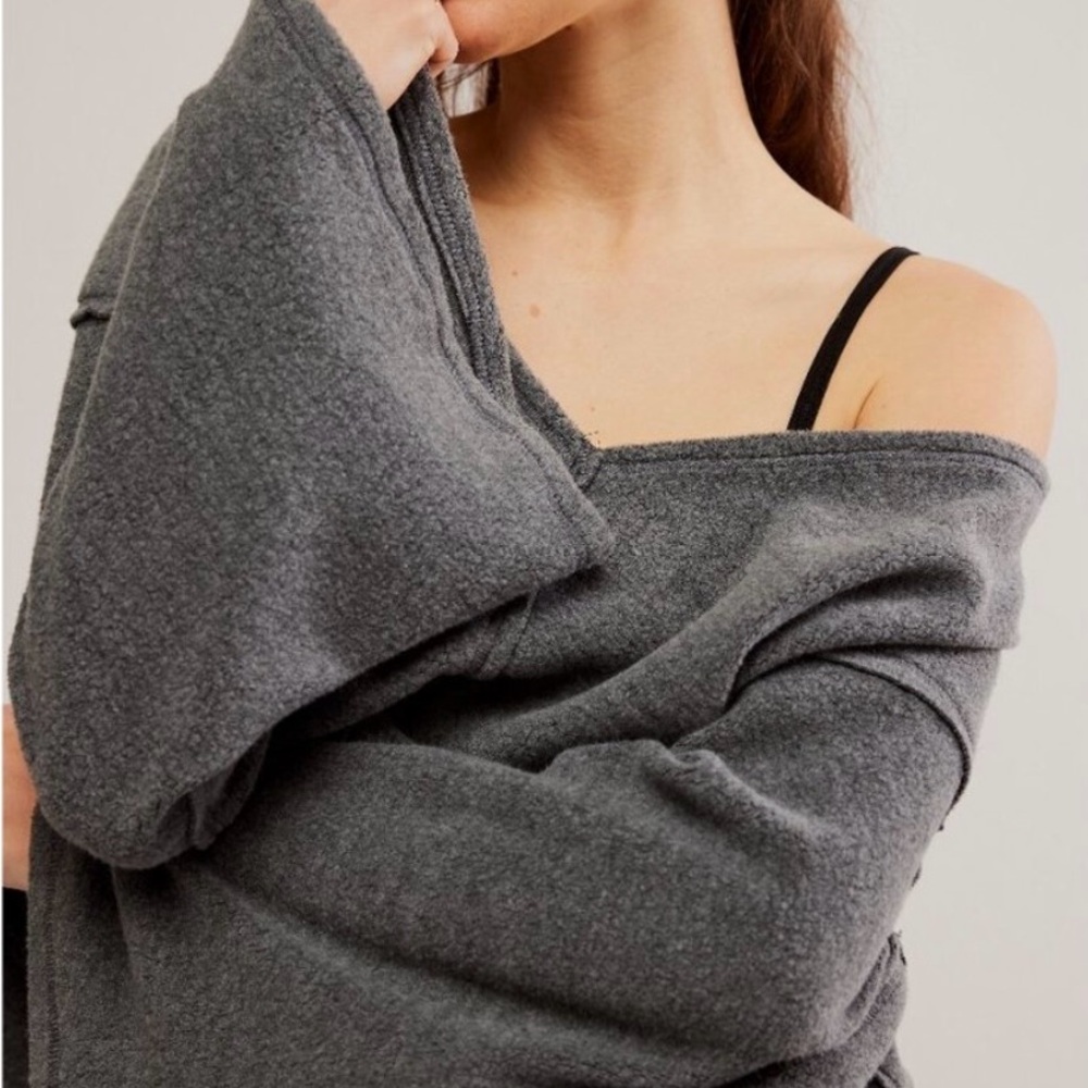 Free People Day Off Fleece Pullover NWT - (S) - Picture 3 of 5